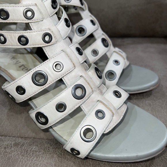 Luxury Rebel Mandy Womens Gray Studded  Ankle Strap Block Heel Size 38.5 Euro - Picture 6 of 14